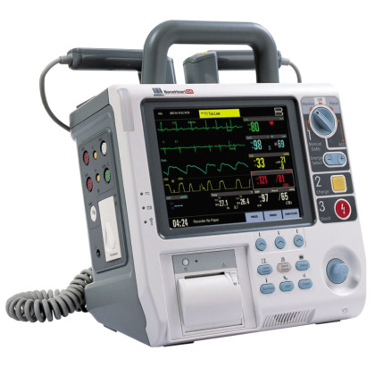 Дефибриллятор-монитор Mindray BeneHeart D6 Фото товара Дефибриллятор-монитор Mindray BeneHeart D6