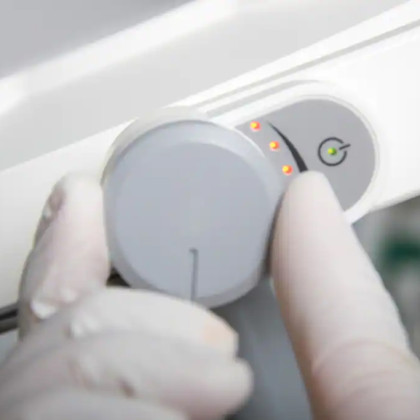 Смотровой светильник Dräger Polaris 50 Фото товара Смотровой светильник Dräger Polaris 50