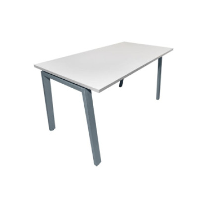 Стол медицинский СТР MD CM 10.36, на каркасе Фото товара Стол медицинский СТР MD CM 10.36, на каркасе