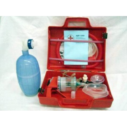 Аппарат искусственной вентиляции легких с ручным приводом АДР-1200 в чемодане без отсасывателя Фото товара Аппарат искусственной вентиляции легких с ручным приводом АДР-1200 в чемодане без отсасывателя