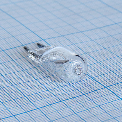 Лампа галогенная (галогеновая) Osram HLX 64638 24V 100W G6,35 Фото товара Лампа галогенная (галогеновая) Osram HLX 64638 24V 100W G6,35