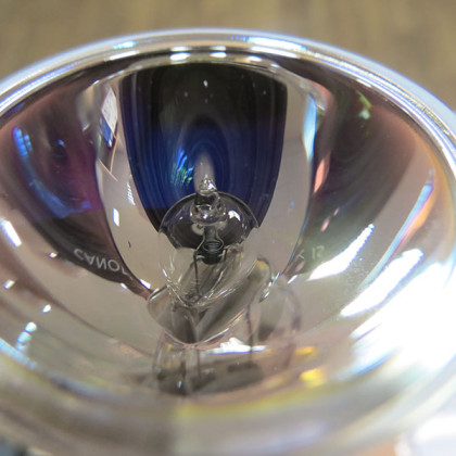Лампа галогенная (галогеновая) Osram HLX 64634 15V 150W GZ6,35 Фото товара Лампа галогенная (галогеновая) Osram HLX 64634 15V 150W GZ6,35