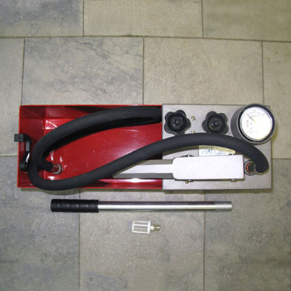 Опрессовщик ручной Gerat TP-60 для трубопроводов и труб Фото товара Опрессовщик ручной Gerat TP-60 для трубопроводов и труб