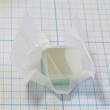 Стекло покровное 20х20 мм Фото товара Стекло покровное 20х20 мм