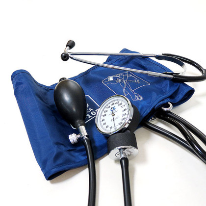 Тонометр CS Medica-105 механический Фото товара Тонометр CS Medica-105 механический