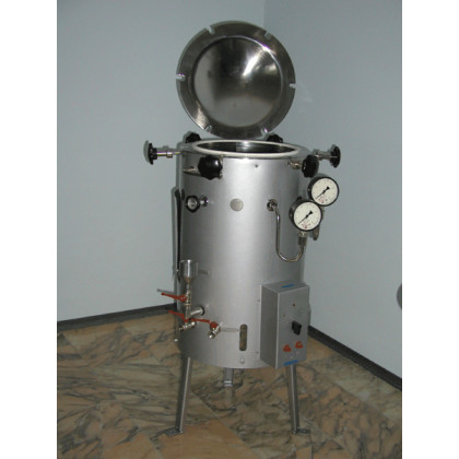 Фото товара Стерилизатор паровой ВКУ-50 с кожухом (ТЗМОИ)