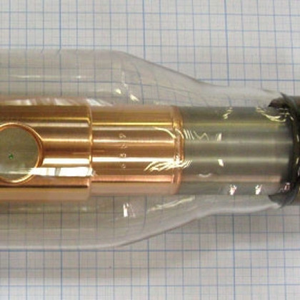 Трубка рентгеновская 4БПМ8-250 (1) Фото товара Трубка рентгеновская 4БПМ8-250 (1)