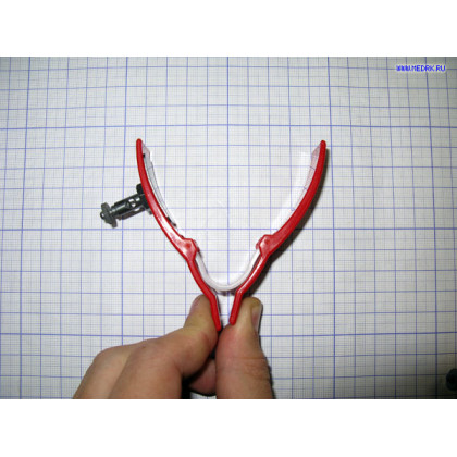Фото товара Электрод конечностный педиатрический с винтом и зажимом, КНР (прищепка) 