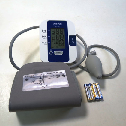 Тонометр OMRON M1 Eco Фото товара Тонометр OMRON M1 Eco