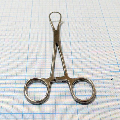 Зажим (Цапка) для операционного белья J-18-010 Фото товара Зажим (Цапка) для операционного белья J-18-010