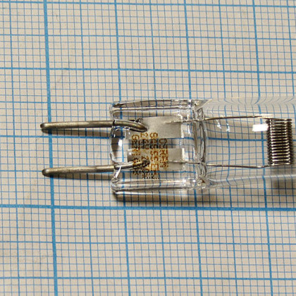 Фото товара Лампа галогенная (галогеновая) Osram HLX 64655 24V 250W G6,35