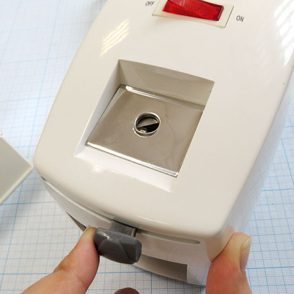 Деструктор игл Nulife DOTS Фото товара Деструктор игл Nulife DOTS