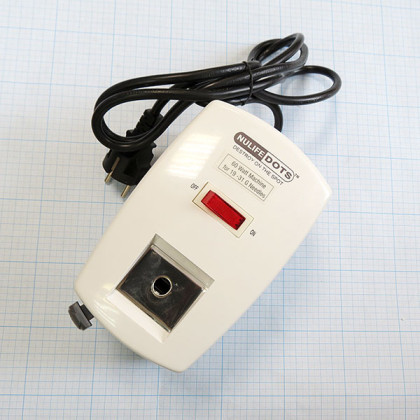 Деструктор игл Nulife DOTS Фото товара Деструктор игл Nulife DOTS