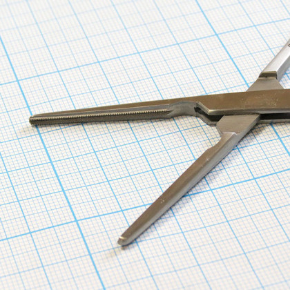 Зажим кровоостанавливающий прямой J-27-314 Фото товара Зажим кровоостанавливающий прямой J-27-314