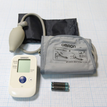 Тонометр Omron S1 полуавтомат Фото товара Тонометр Omron S1 полуавтомат