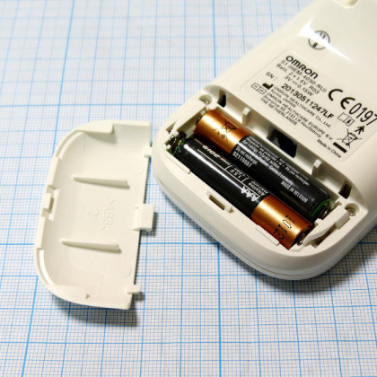 Тонометр Omron S1 полуавтомат Фото товара Тонометр Omron S1 полуавтомат