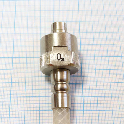 Шланг кислородный армированный с гайками М22х1,5мм Фото товара Шланг кислородный армированный с гайками М22х1,5мм