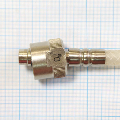 Шланг кислородный армированный с гайками М22х1,5мм Фото товара Шланг кислородный армированный с гайками М22х1,5мм