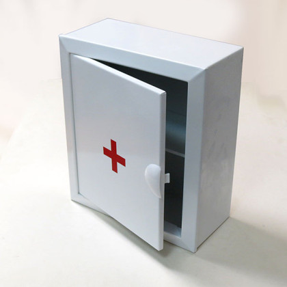 Аптечка 2 металлическая настенная (330х280х140) Фото товара Аптечка 2 металлическая настенная (330х280х140)