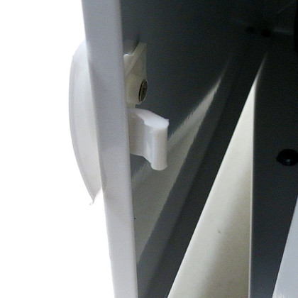 Аптечка 2 металлическая настенная (330х280х140) Фото товара Аптечка 2 металлическая настенная (330х280х140)