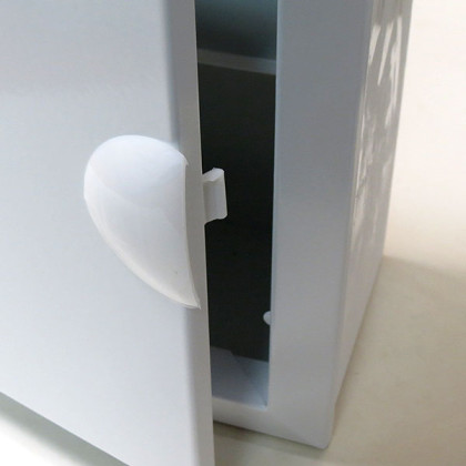 Аптечка 2 металлическая настенная (330х280х140) Фото товара Аптечка 2 металлическая настенная (330х280х140)