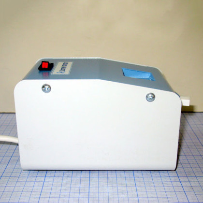 Деструктор игл и шприцев Liston D 1101 Фото товара Деструктор игл и шприцев Liston D 1101