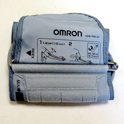 Тонометр Omron M3 Family с адаптером и универсальной манжетой Фото товара Тонометр Omron M3 Family с адаптером и универсальной манжетой