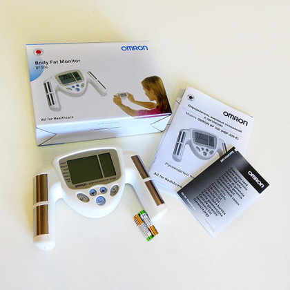 Определитель жировых отложений Omron BF-306 ручной Фото товара Определитель жировых отложений Omron BF-306 ручной