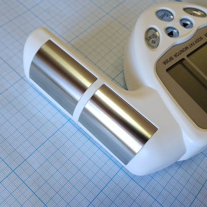 Определитель жировых отложений Omron BF-306 ручной Фото товара Определитель жировых отложений Omron BF-306 ручной