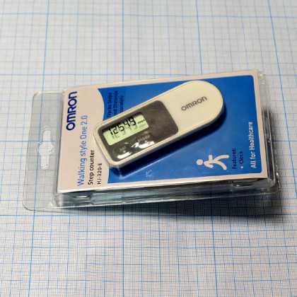 Шагомер Omron HJ-320-E Фото товара Шагомер Omron HJ-320-E