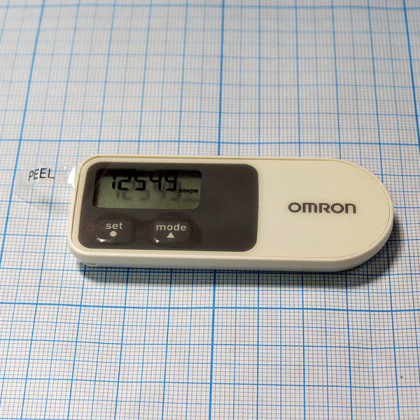 Шагомер Omron HJ-320-E Фото товара Шагомер Omron HJ-320-E