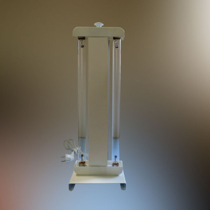 Облучатель ОБН 35 2х15 переносной Азов  Фото товара Облучатель ОБН 35 2х15 переносной Азов