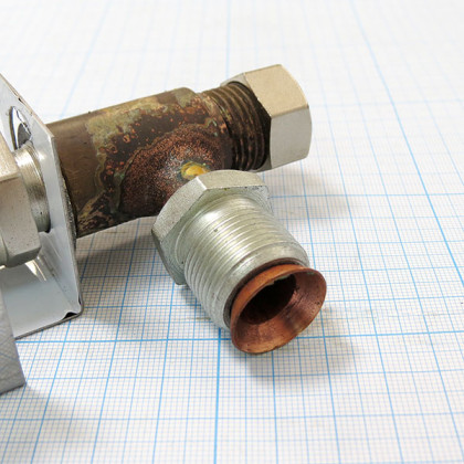 Колонка водоуказательная ЦТ198.02.040-10  Фото товара Колонка водоуказательная ЦТ198.02.040-10