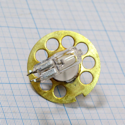 Лампа Inami 12V 50W (4,2A) P44s Фото товара Лампа Inami 12V 50W (4,2A) P44s