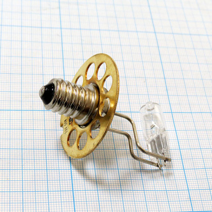 Лампа Inami 12V 50W (4,2A) P44s Фото товара Лампа Inami 12V 50W (4,2A) P44s