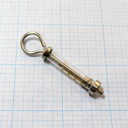 Шприц для внутригортанных вливаний и промывания миндалин Ш-14 2 мл Фото товара Шприц для внутригортанных вливаний и промывания миндалин Ш-14 2 мл