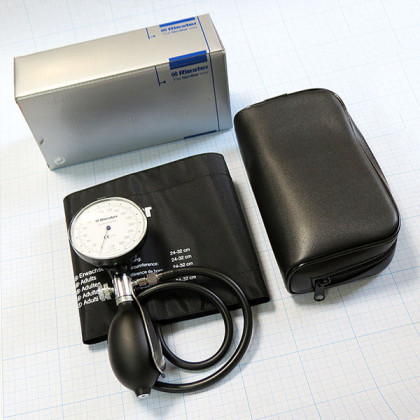 Тонометр механический Precisa - Riester 1360-107 Фото товара Тонометр механический Precisa - Riester 1360-107