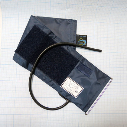 Манжета с камерой однотрубочная (со скобой) 25-38 см (манжета нейлон, камера латекс) "Адъютор" Фото товара Манжета с камерой однотрубочная (со скобой) 25-38 см (манжета нейлон, камера латекс) "Адъютор"