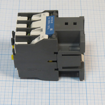 Фото товара Контактор КМИ-23210 32A 230В/АС-3 1НО для АЭ-25