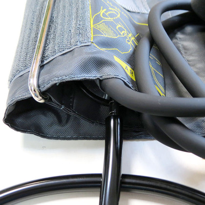 Тонометр механический LD-71A со встроенным стетоскопом Фото товара Тонометр механический LD-71A со встроенным стетоскопом