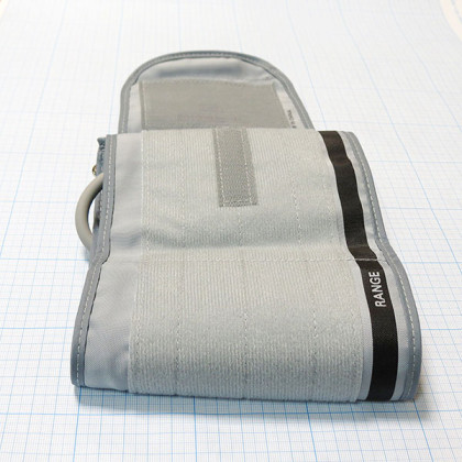 Манжета с камерой Omron CW универсальная  Фото товара Манжета с камерой Omron CW универсальная