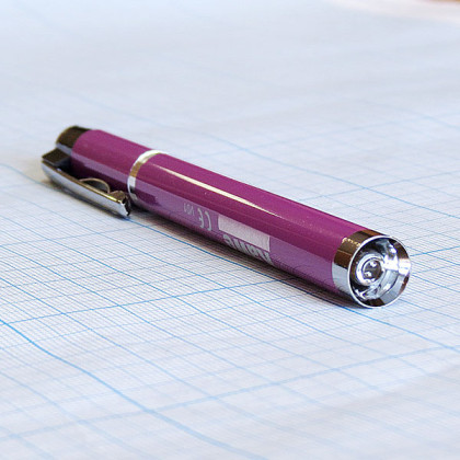 Фото товара Фонарик диагностический KaWe CLIPLIGHT (Клиплайт)