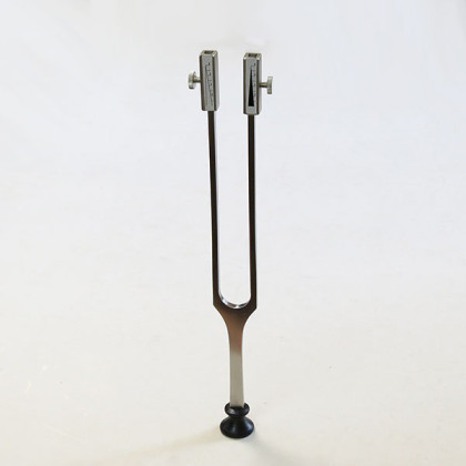 Камертон стальной с грузиками C64/C128, J-31-026 (Surgicon) Фото товара Камертон стальной с грузиками C64/C128, J-31-026 (Surgicon)