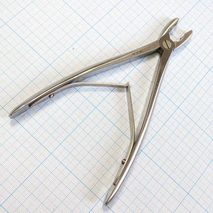 Щипцы-кусачки костные прямые Jo-21-881 Фото товара Щипцы-кусачки костные прямые Jo-21-881