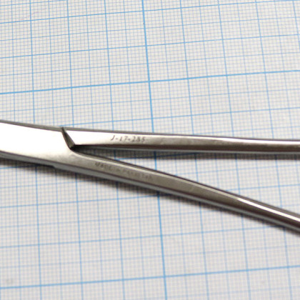 Зажим с кремальерой J-17-285 Фото товара Зажим с кремальерой J-17-285