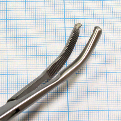 Зажим с кремальерой J-17-285 Фото товара Зажим с кремальерой J-17-285