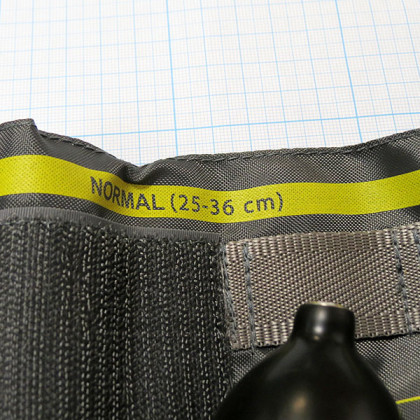 Тонометр LD-70 механический без стетоскопа Фото товара Тонометр LD-70 механический без стетоскопа