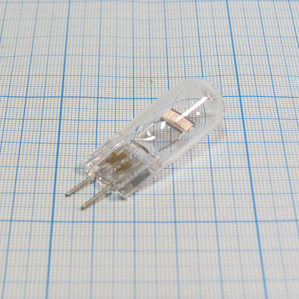Лампа галогенная Osram 64663 HLX 400W 36V G6,35 40X1 Фото товара Лампа галогенная Osram 64663 HLX 400W 36V G6,35 40X1