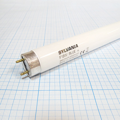 Лампа люминесцентная Sylvania F 18W/T8/BL368 G13 Quantum Фото товара Лампа люминесцентная Sylvania F 18W/T8/BL368 G13 Quantum
