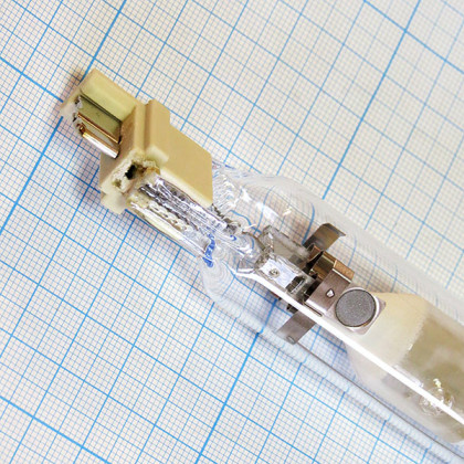 Лампа металлогалогенная Osram HQI TS 250W/ WDL UVS Fc2 Фото товара Лампа металлогалогенная Osram HQI TS 250W/ WDL UVS Fc2